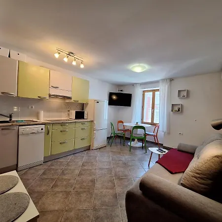 Libra Apartment